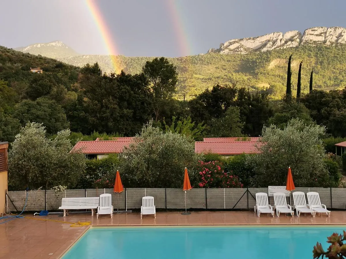 La Fontaine D'Annibal Hotel Buis-les-Baronnies Campsite