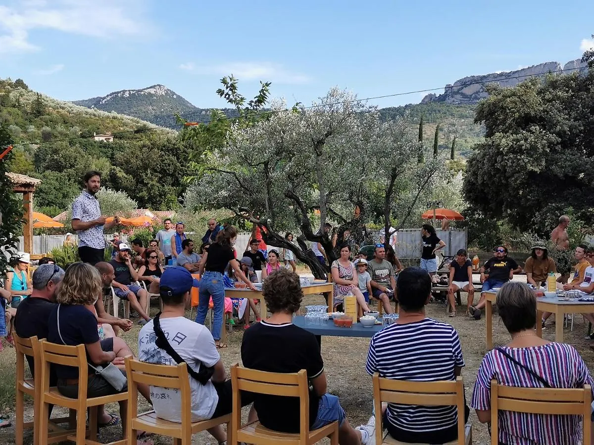 Campsite La Fontaine D'Annibal Hotel Buis-les-Baronnies