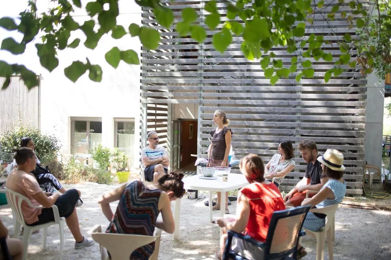 Campsite La Fontaine D'Annibal Hotel Buis-les-Baronnies