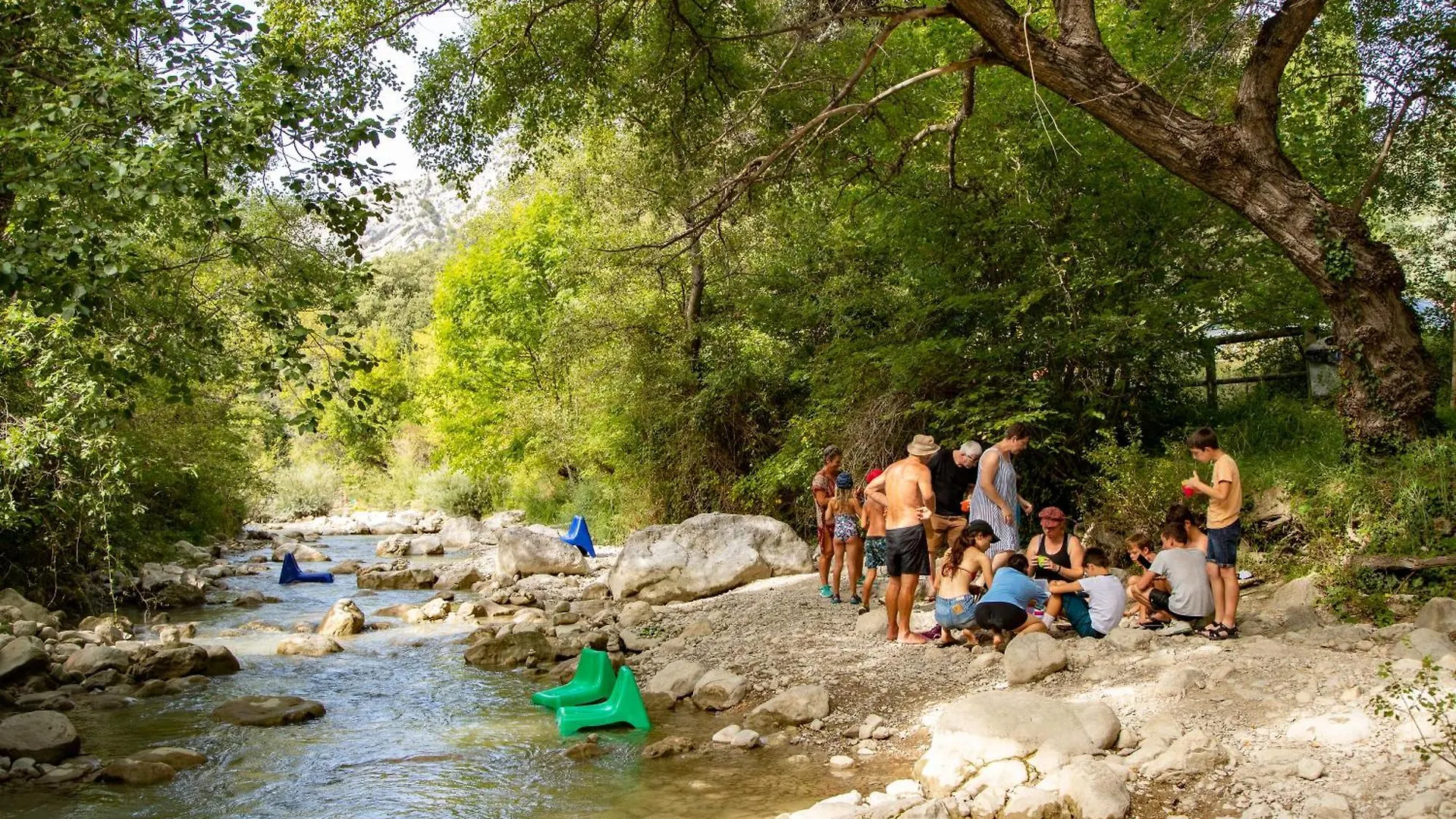 Campsite La Fontaine D'Annibal Hotel Buis-les-Baronnies